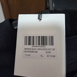 DIISH NWT Black Long Sleeve Knit Top